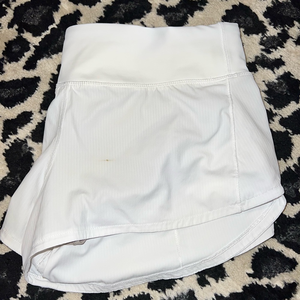 Lululemon speed up low rise lined white shorts. Size 10